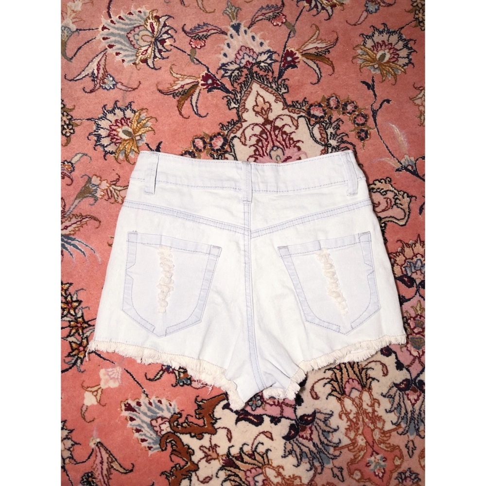 Jean Short - Picture 3 of 4